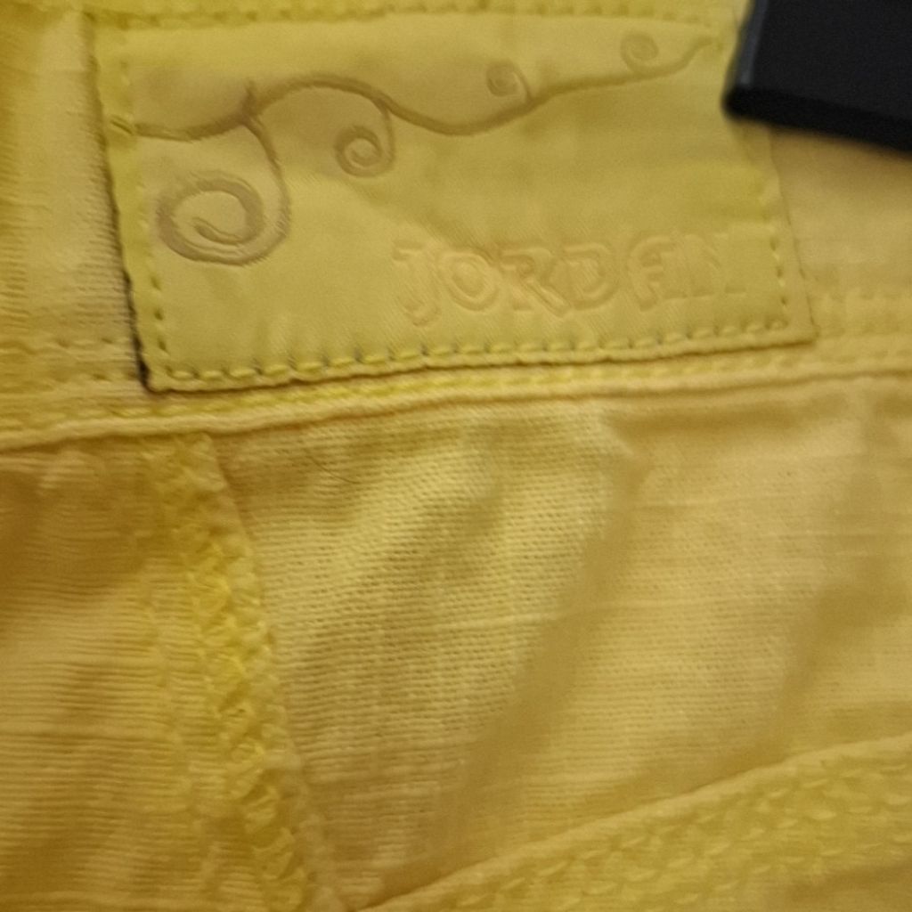 مشخصات دامن کوتاه جردن ترک