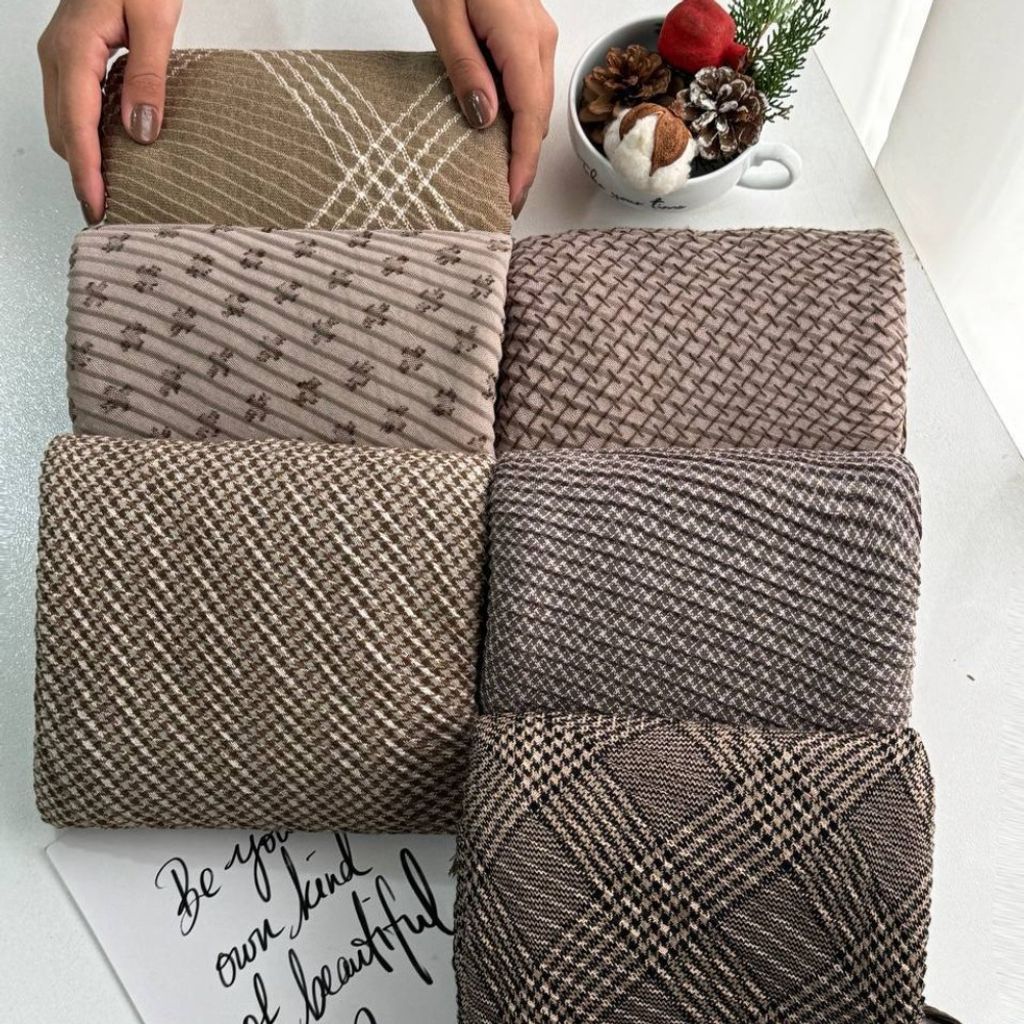 خرید اینترنتی شال زنانه ویسکوز پاییزه طرح پلیسه