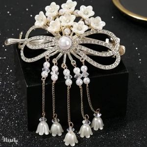 مشخصات گیره چفتی مجلسی شکوفه سفید