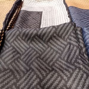 خرید انلاین روسری نخی دست دوز