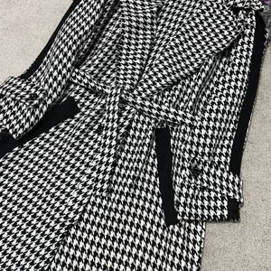 مشخصات پالتو هلن شیک