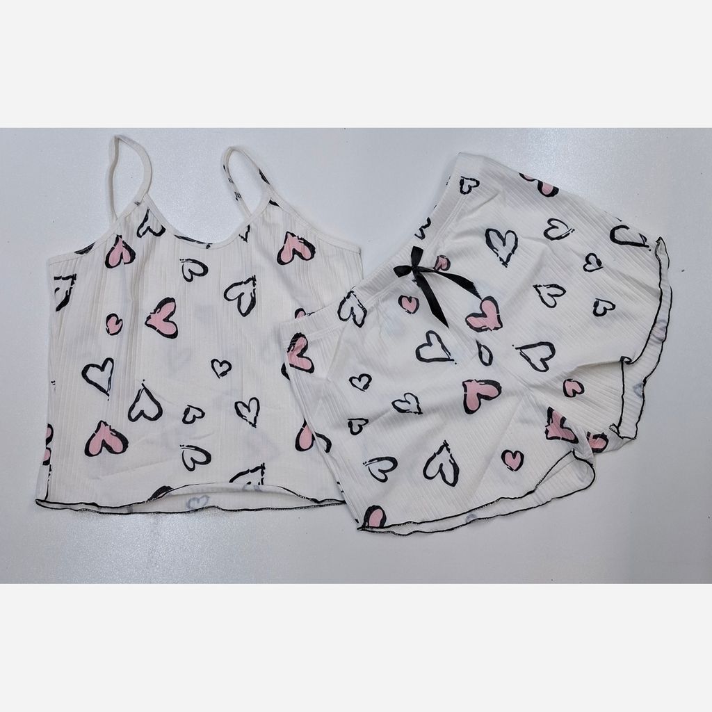 خرید آنلاین تاپ و شورتک قلبی 