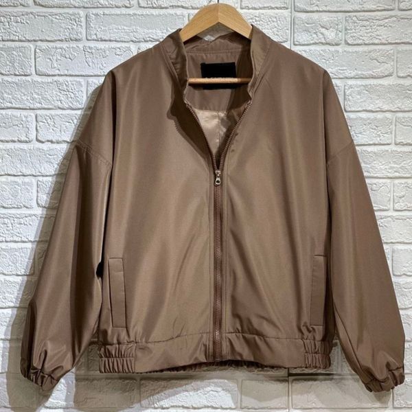 بامبر سوپرسانتانا گرم بالا جکت ترند  ( آسترکشی  با آستر همرنگ)