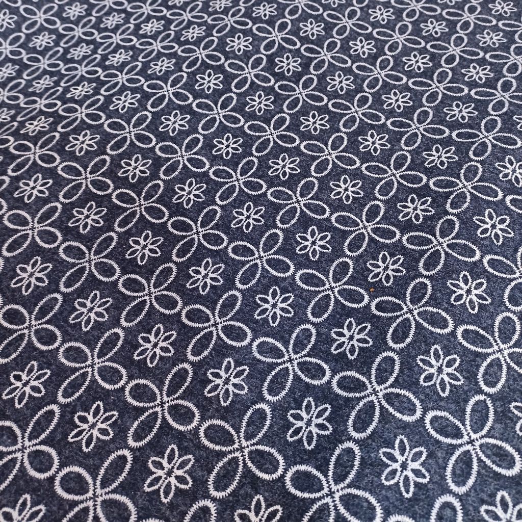 خرید انلاین پارچه آنغوره طرحدار