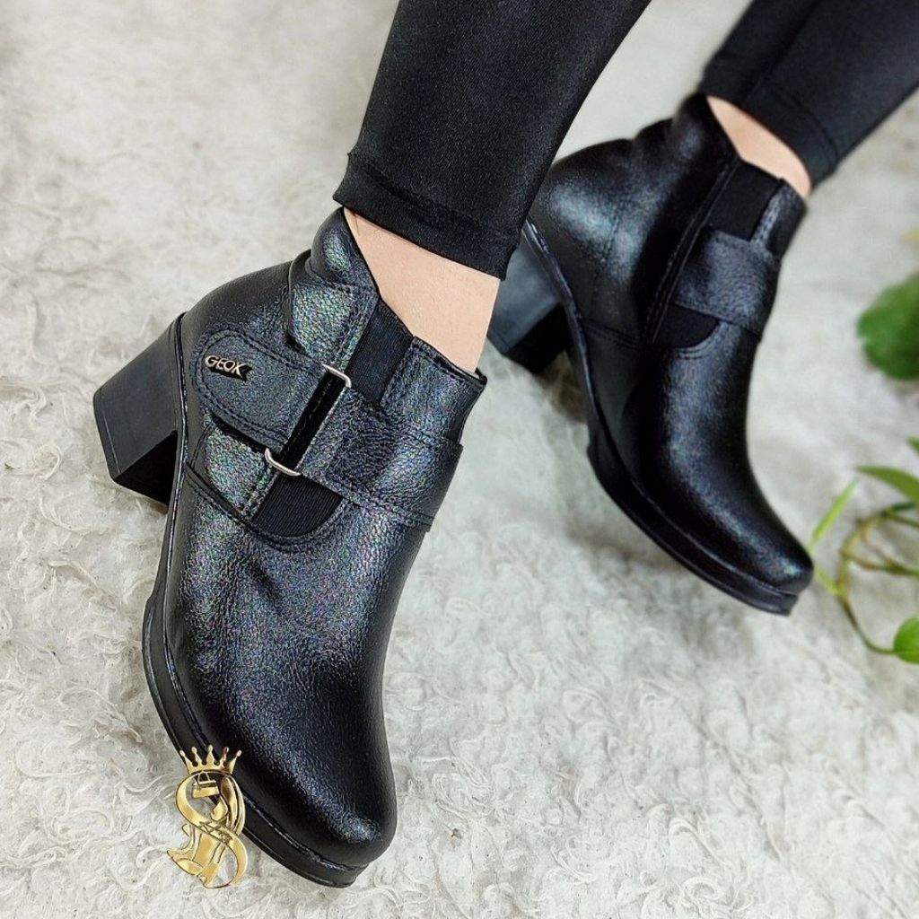 خرید انلاین نیم بوت زنانه طبی سایز 36 تا 41 زیره پیو نرم سبک راحت پاخور عالی