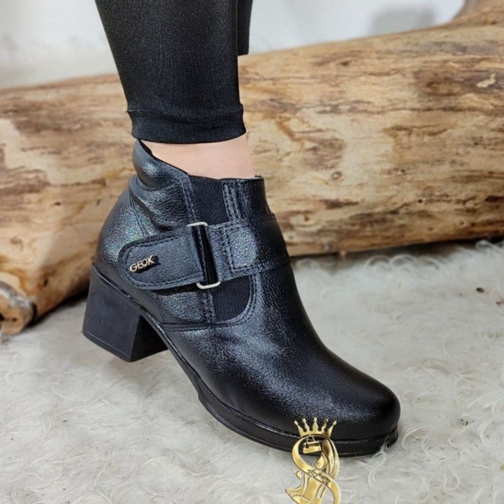 خرید انلاین نیم بوت زنانه طبی سایز 36 تا 41 زیره پیو نرم سبک راحت پاخور عالی