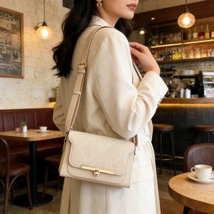 کیف رو دوشی کبریتی