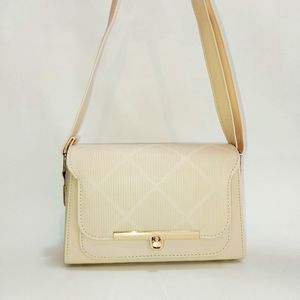 کیف رو دوشی کبریتی