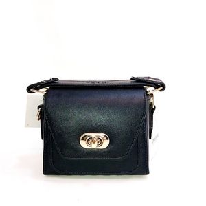 خرید اینترنتی پاسپورتی مینی فندی