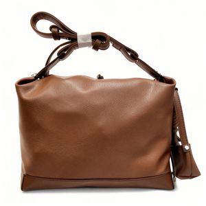 خرید انلاین کیف رو دوشی تک بند 015