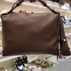 فروش اینترنتی کیف رو دوشی تک بند 015