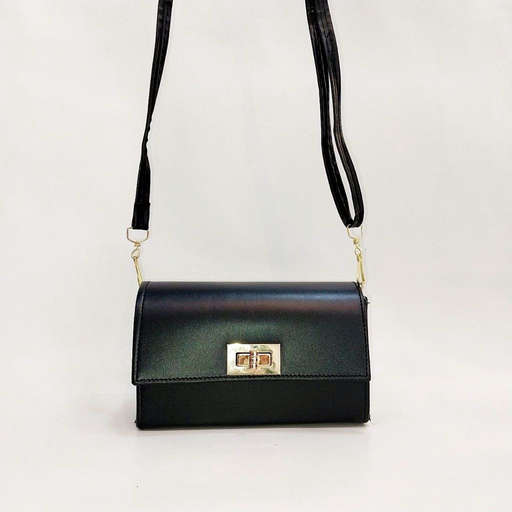 فروش اینترنتی کیف پاسپورتی قفل کتابی