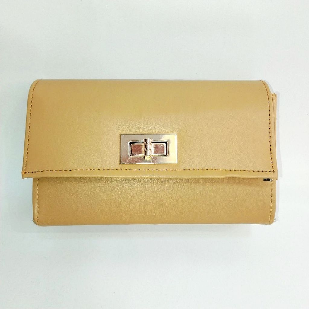 مشخصات کیف پاسپورتی قفل کتابی