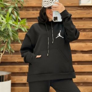 خرید انلاین هودی زنانه  و مردانه طرح جردن