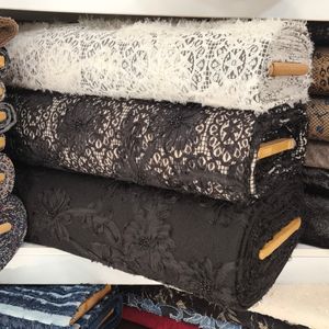 قیمت ارزان پارچه فوتر سلطنتی