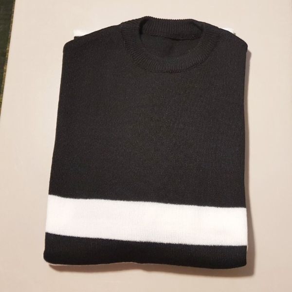 ست بافت بلوز و شلوار راه راه کد 4000