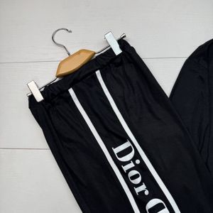 خرید آنلاین ست زنانه ورزشی طرح کریستین