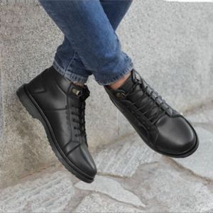 نیم بوت مردانه مدل شیک گام