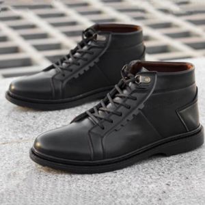 خرید اینترنتی نیم بوت مردانه مدل شیک گام