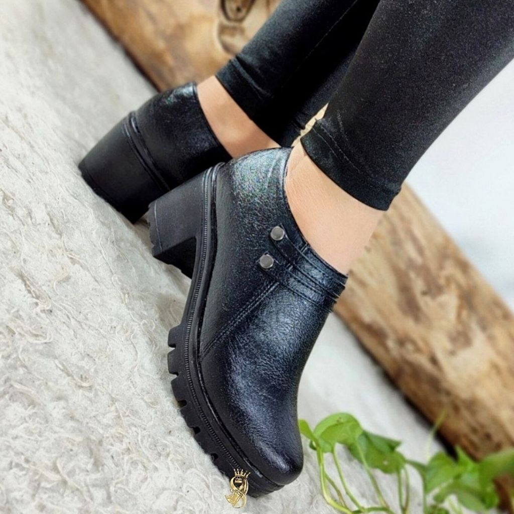 فروش اینترنتی نیم بوت زنانه اداری زیره طبی پیو شرکتی سبک نرم راحت