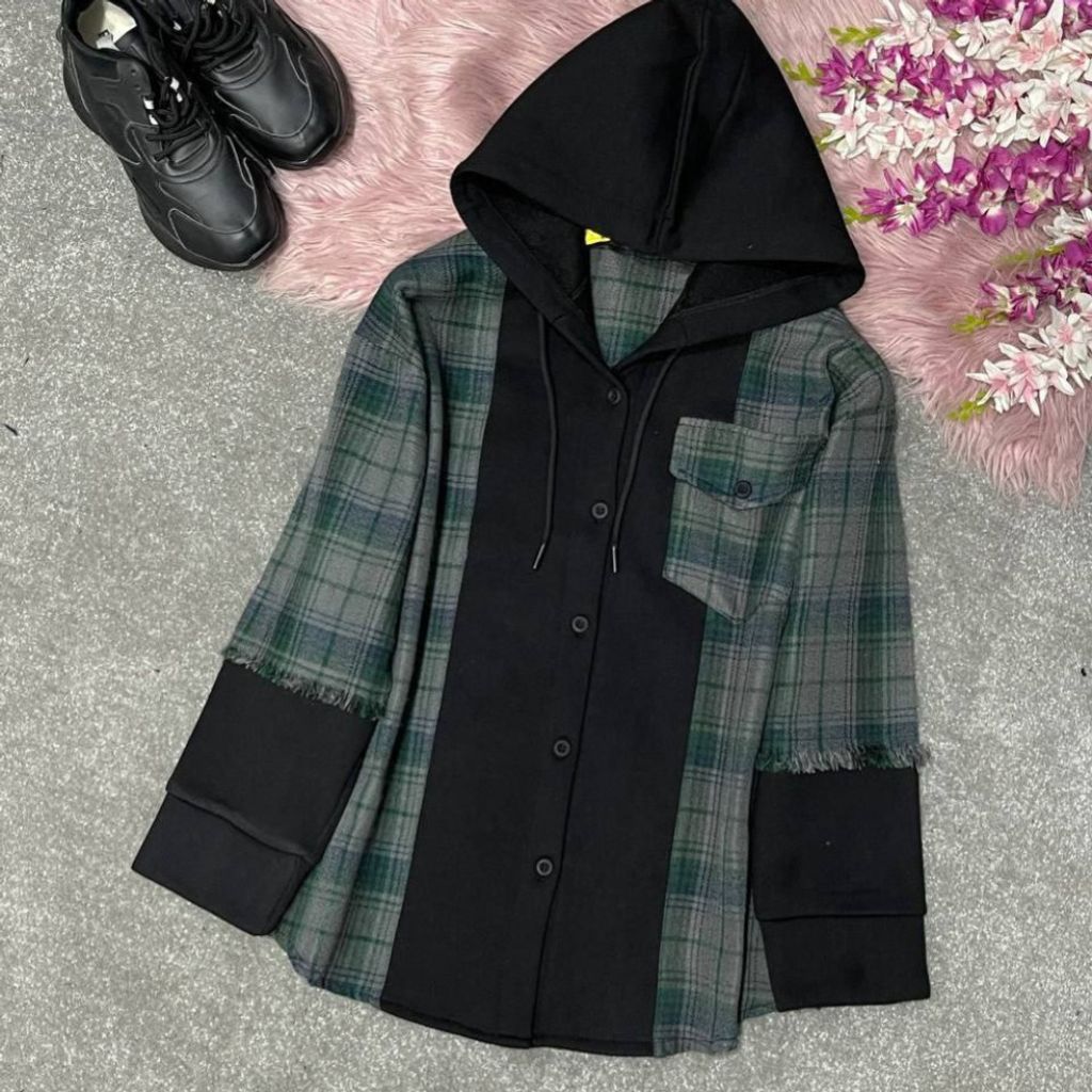 خرید اینترنتی سویشرت زنانه کلاهدار طرح ترکیبی دورس و چهارخونه