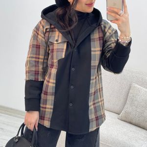 فروش اینترنتی سویشرت زنانه کلاهدار طرح ترکیبی دورس و چهارخونه