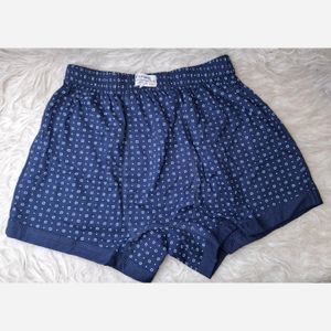 مشخصات شورت نخی نیم پا مردانه