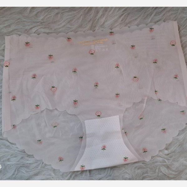 شورت لیزری طرح دار 