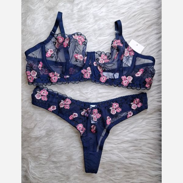 سوتین وشورت دانتل 2