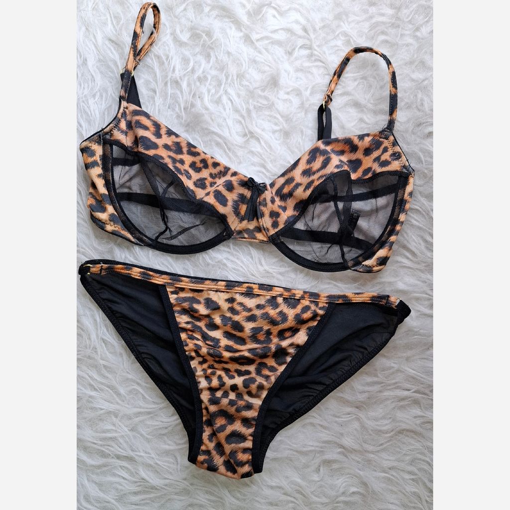 قیمت ارزان ست پلنگی زیر  حریر 