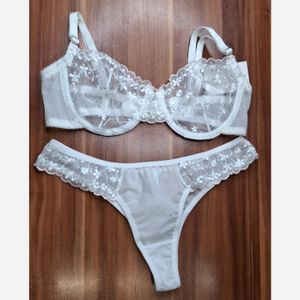 سوتین وشورت دانتل طرح عروس