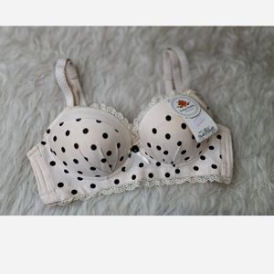 سوتین اسفنجی خالخالی