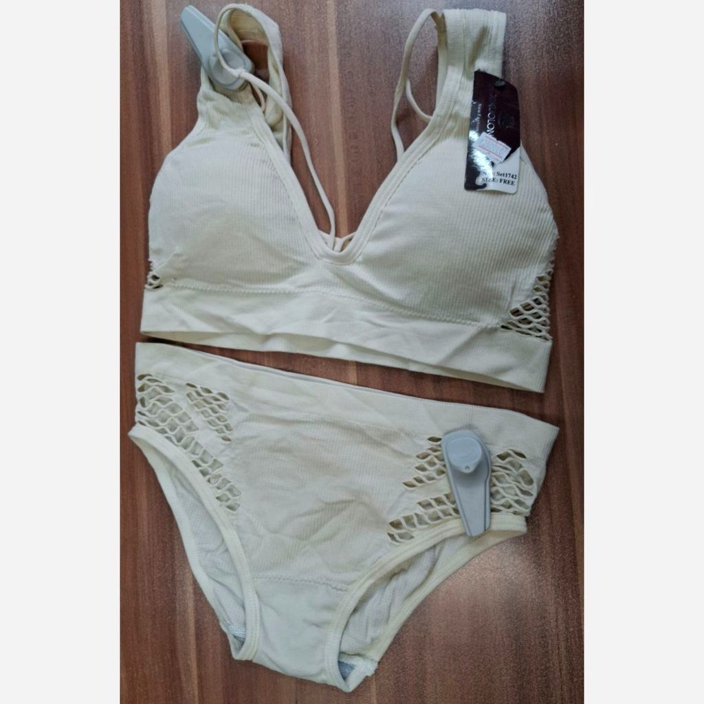 خرید اینترنتی ست نیم تنه شورت زنانه اسپرت