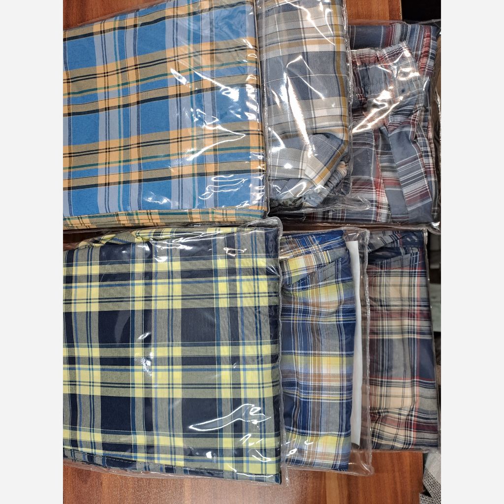 خرید اینترنتی شلوارک مردانه چهارخانه