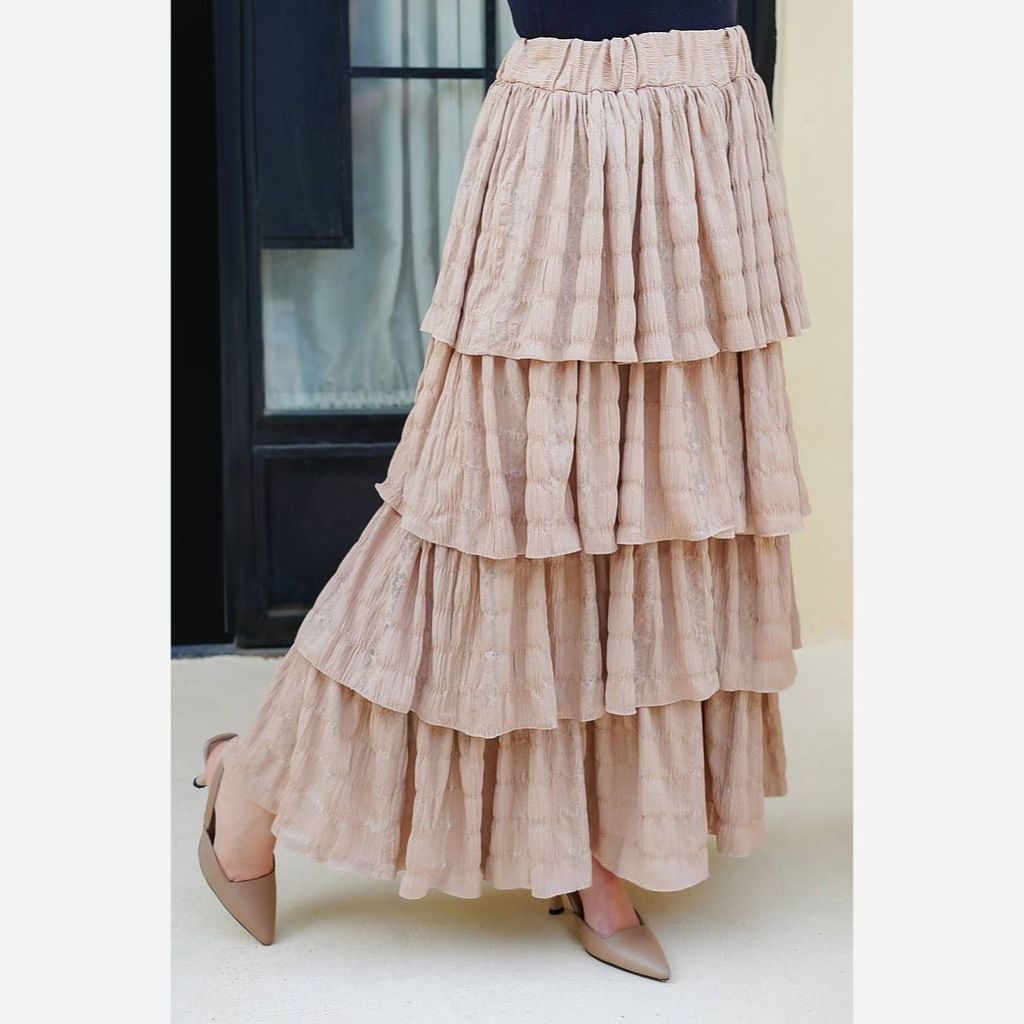 مشخصات دامن طبقه ای زنانه 