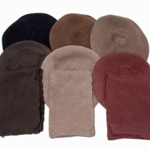 مشخصات شال و کلاه فرانسوی