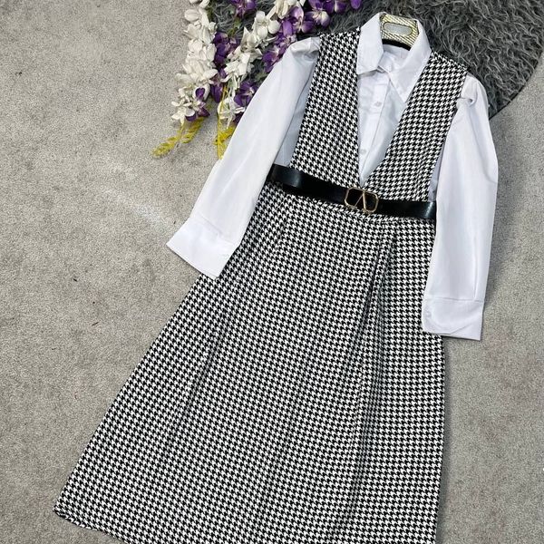 سارافون و شومیز و کمربند