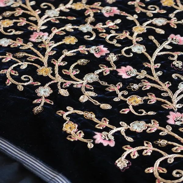 پارچه مخمل سوزندوزی هندی 1153