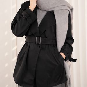 فروش اینترنتی ترنچ کت مشکی لاویا پاد