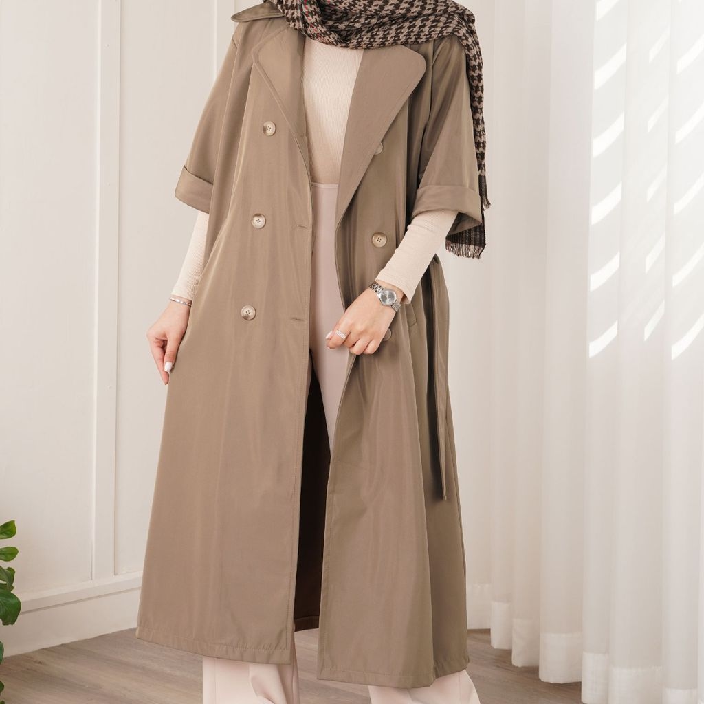 مشخصات بارانی بلند مانترا پاد