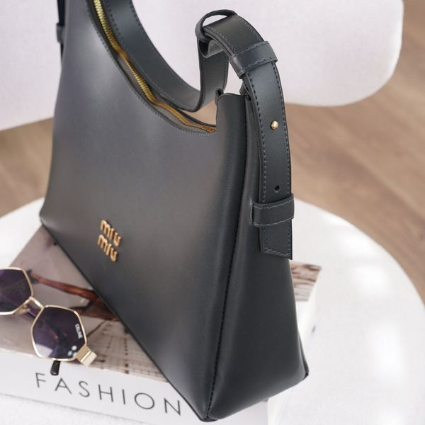 کیف دوشی میو میو پاد