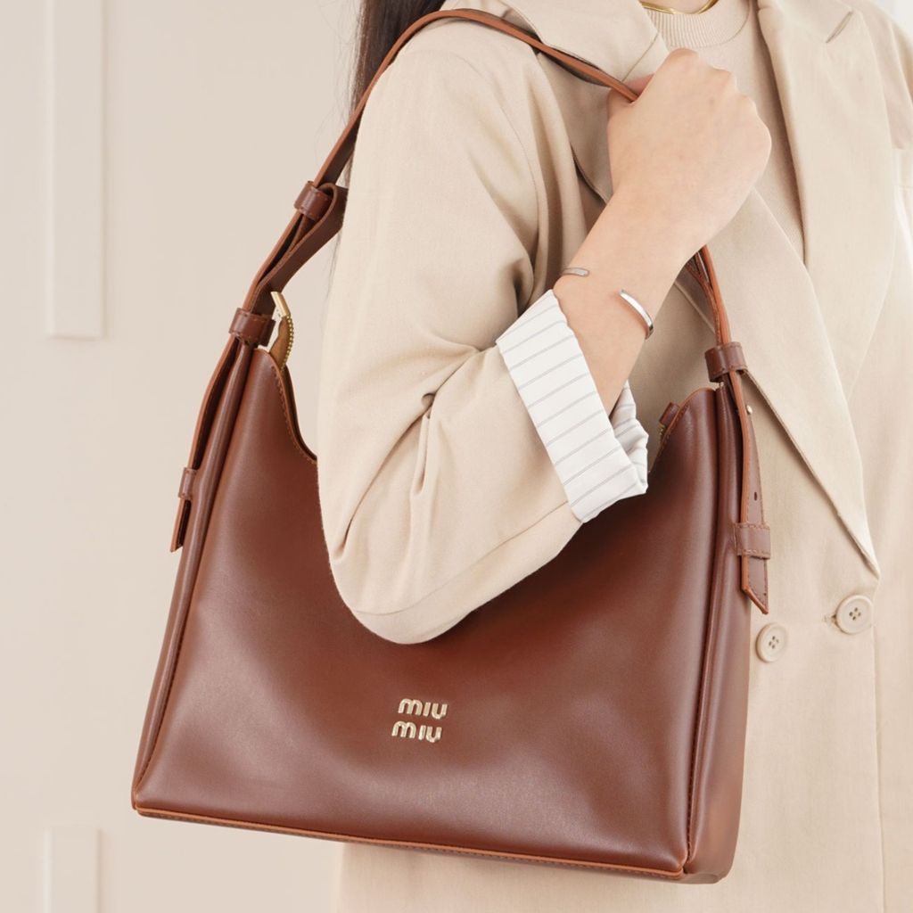 خرید انلاین کیف دوشی میو میو پاد