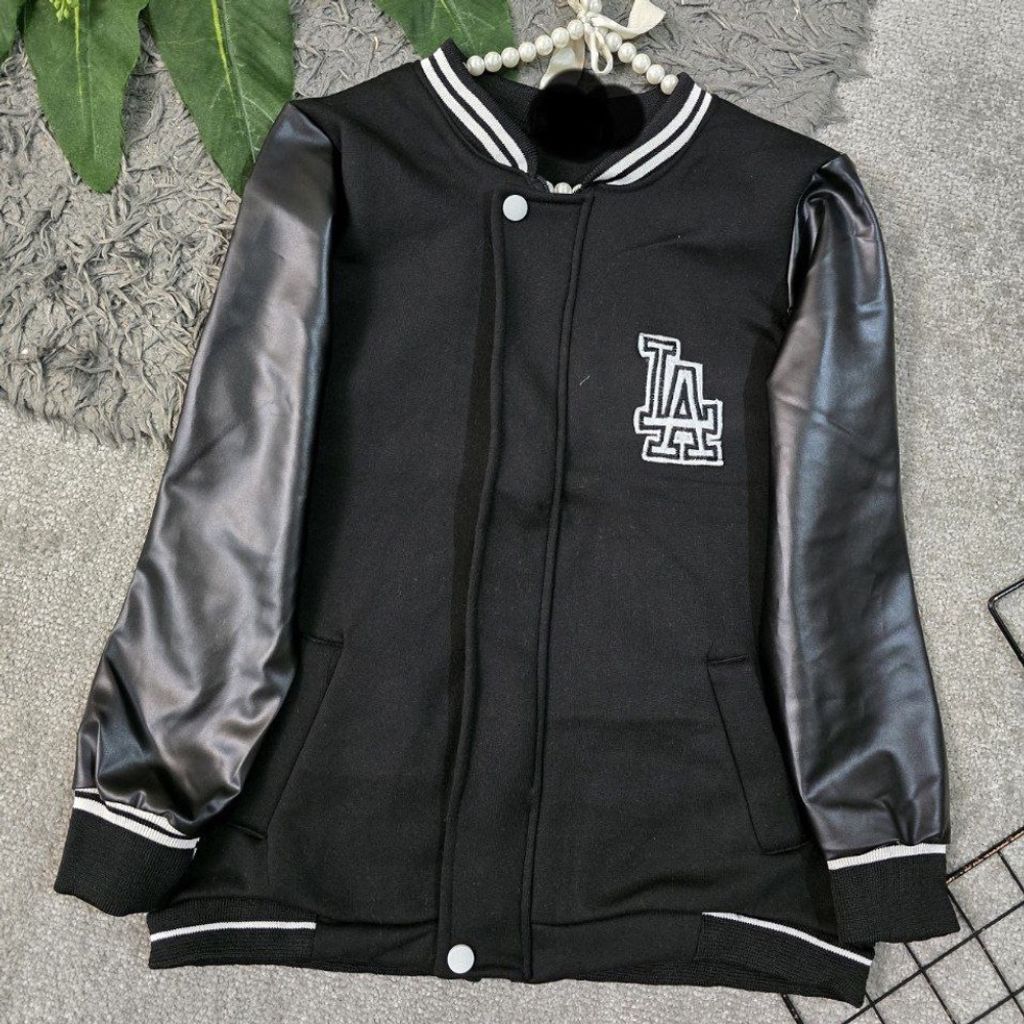 مشخصات سویشرت زنانه طرح بیسبالی