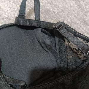 خرید آنلاین نیم تنه تمام دانتل اسفنجی وارداتی