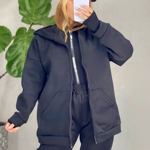 خرید انلاین سویشرت زنانه طرح جلو زیپ تو کرکی درجه یک