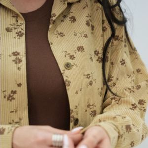 خرید اینترنتی شومیز کبریتی زنانه طرح گل