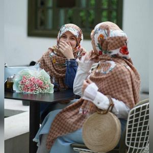 خرید آنلاین روسری گوچی وارداتی چهارفصل