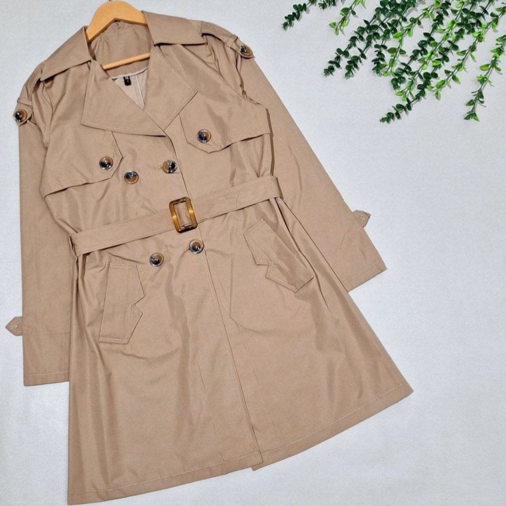 قیمت بارونی زنانه طرح پرنیا