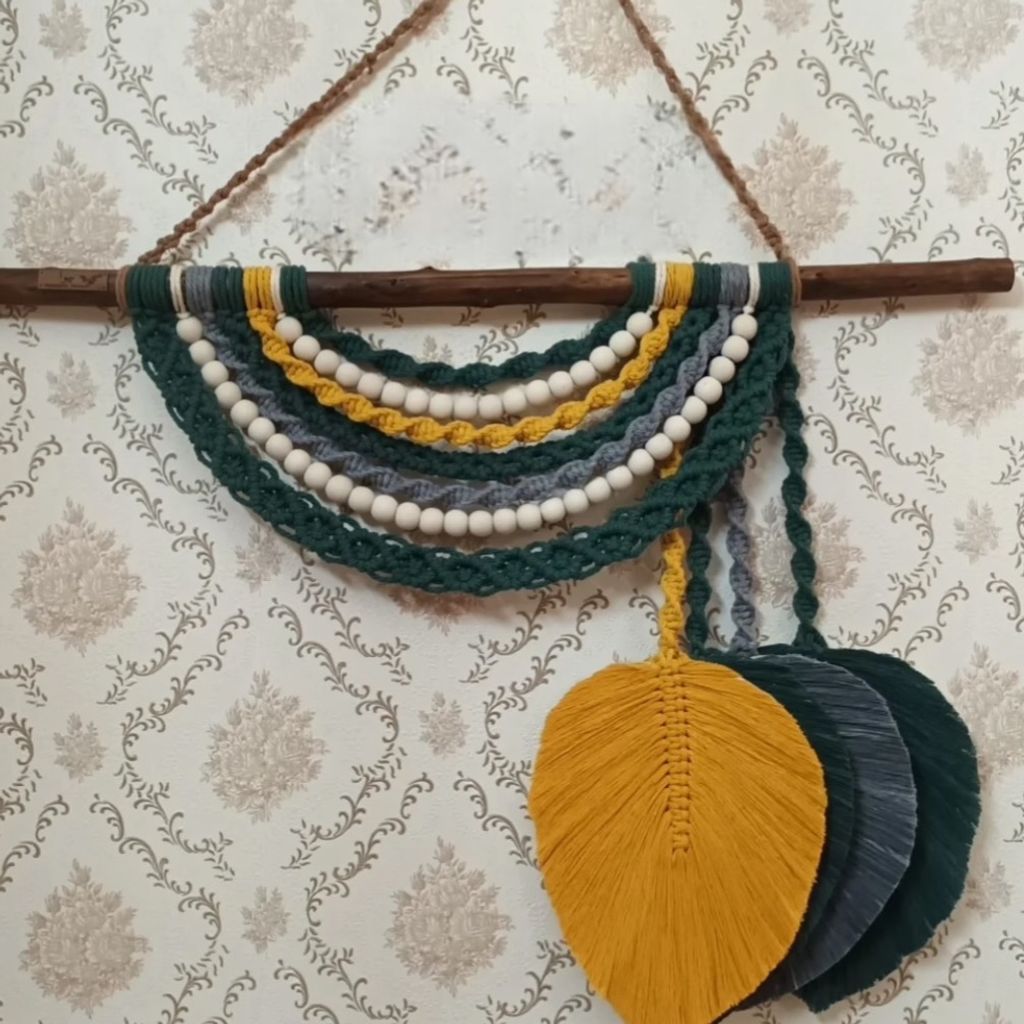 خرید اینترنتی دیوار کوب مکرومه بافی مدل نیم دایره