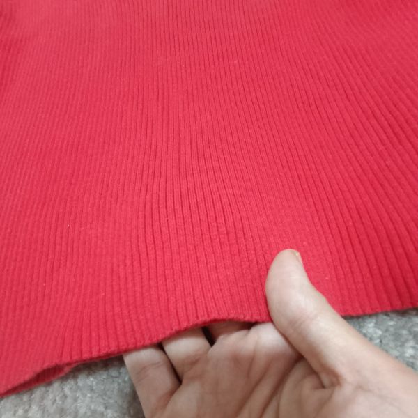 بلوز بافت آستین کوتاه گرم بالا وارداتی یقه دار